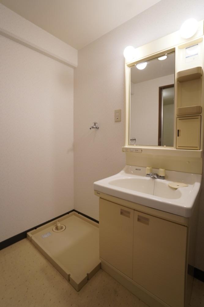 神戸市中央区北野町の賃貸物件/水まわりはコンパクトにまとまっています。（306号室）