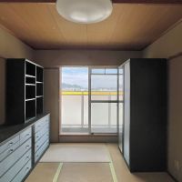 神戸市須磨区神の谷の売買物件/南側の和室からもバルコニーに出れる。