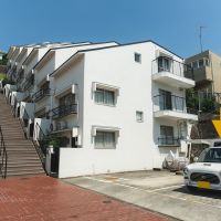 西宮市高座町の売買物件/矢印の位置が本物件の駐車スペースです