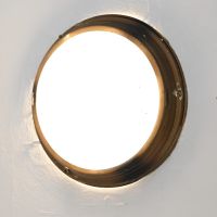 芦屋市宮塚町の賃貸物件/建築当時の真鍮製の照明