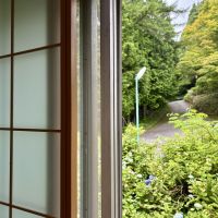 神戸市灘区六甲山町西谷山の売買物件/和室もリビングも内窓があります。湿気対策にも○