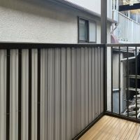 神戸市灘区寺口町の売買物件/北側のベランダ。洗濯を干すのはこっち。