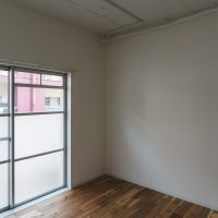 神戸市東灘区森北町の賃貸物件/北側キッチン横の4畳半の洋室