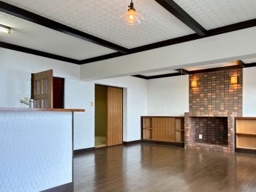 神戸市灘区六甲山町西谷山の売買物件/箱庭の洋館