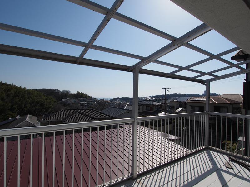神戸市垂水区塩屋台の売買物件/抜けのある眺望が気持ちいい、2階バルコニー