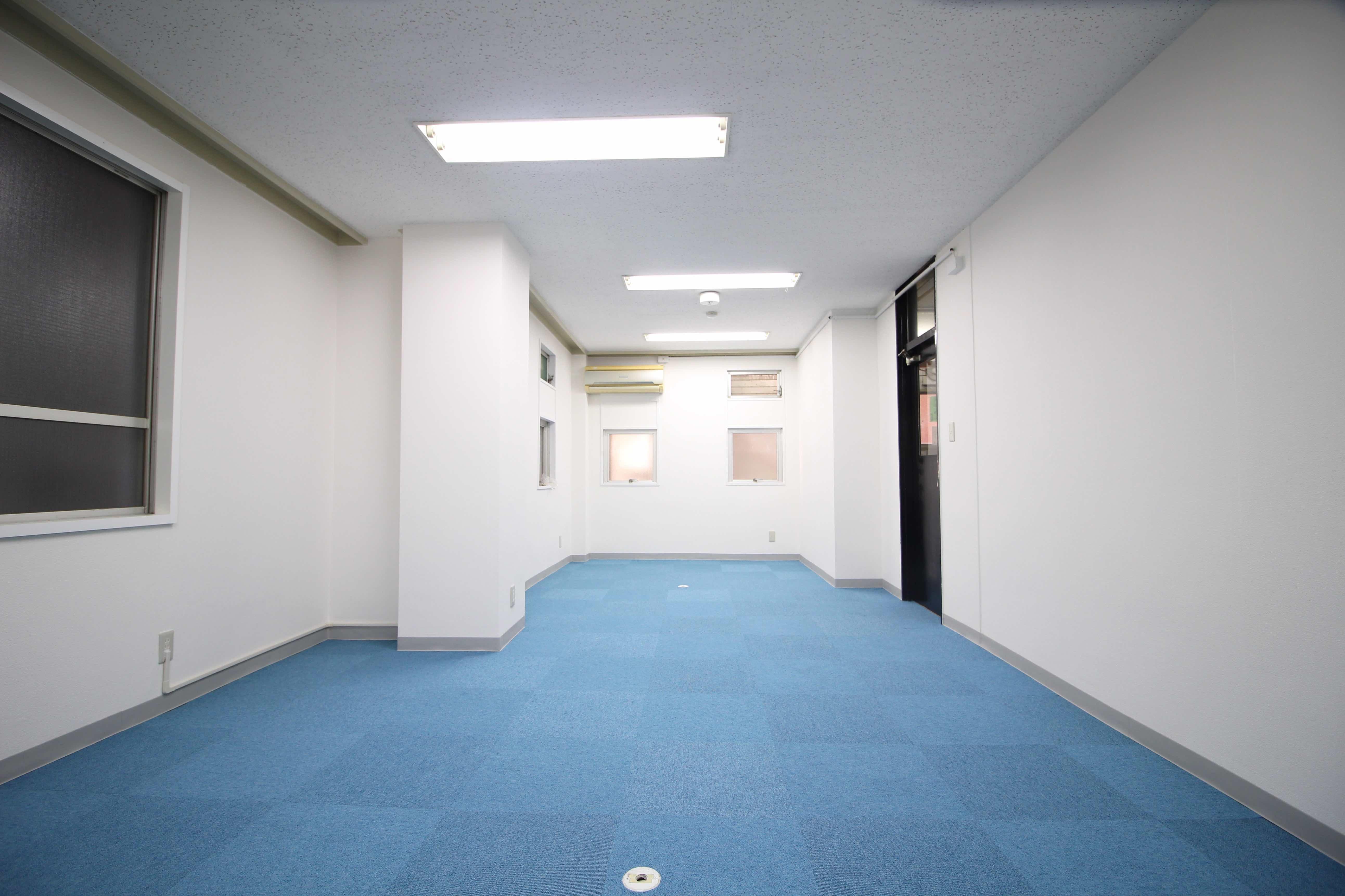 室内は正直言って普通です(305号室)