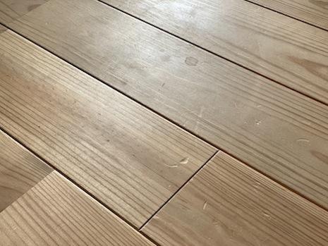 宝塚市高司の賃貸物件/肌触りの良い無垢材フローリング