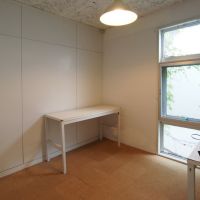 神戸市灘区篠原台の賃貸物件/洋室２（コルクタイル仕上）