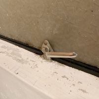 神戸市中央区熊内町の賃貸物件/サニタリーのレトロな鍵