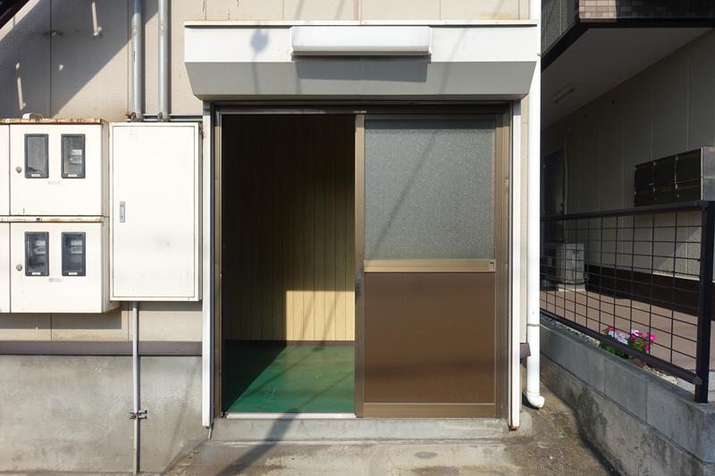 神戸市長田区日吉町の賃貸物件/裏口もある。