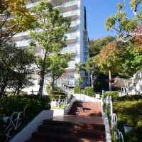 神戸市長田区高取山町の売買物件/このアプローチがいい雰囲気