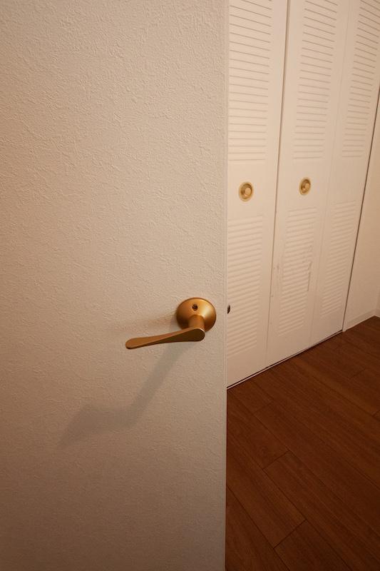 神戸市長田区高取山町の売買物件/シンプルだけど可愛らしい扉