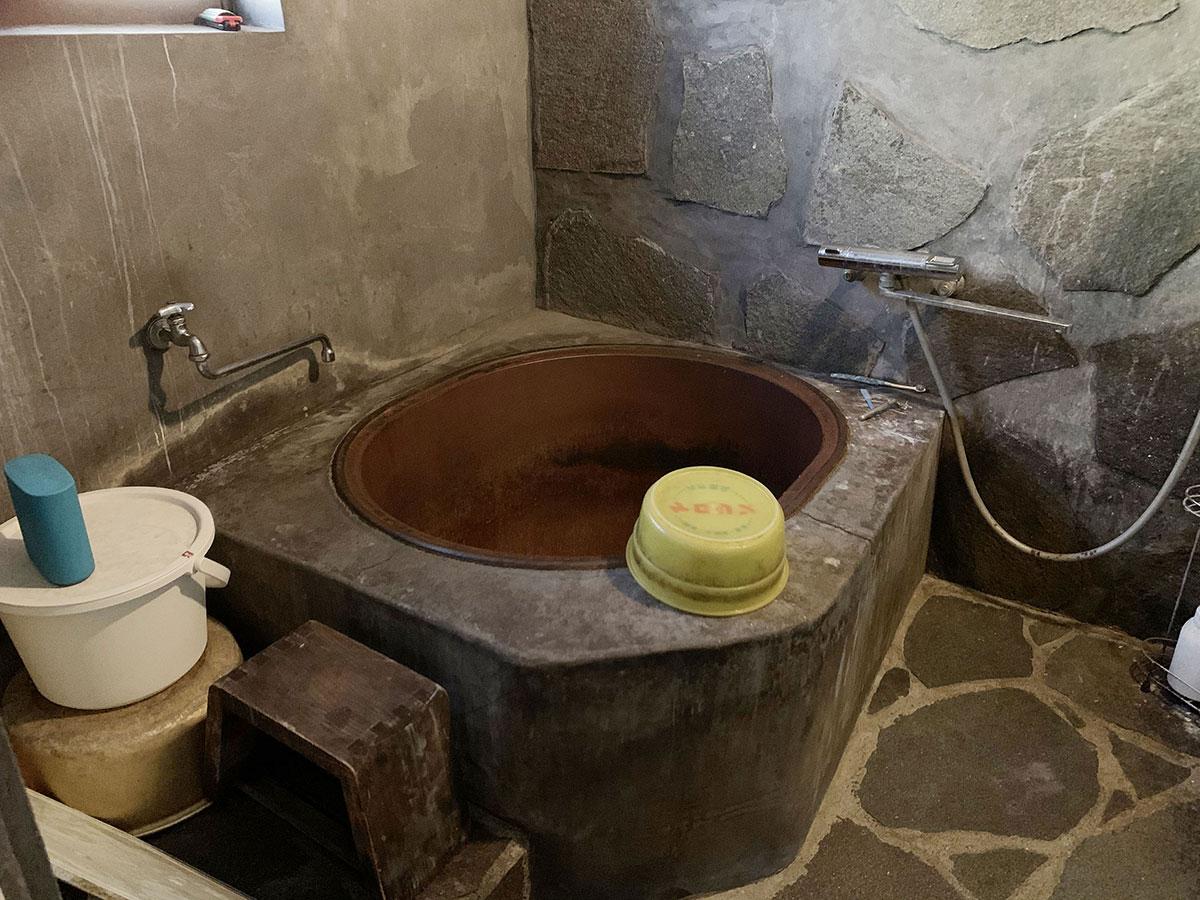 薪で沸かすお風呂は格別