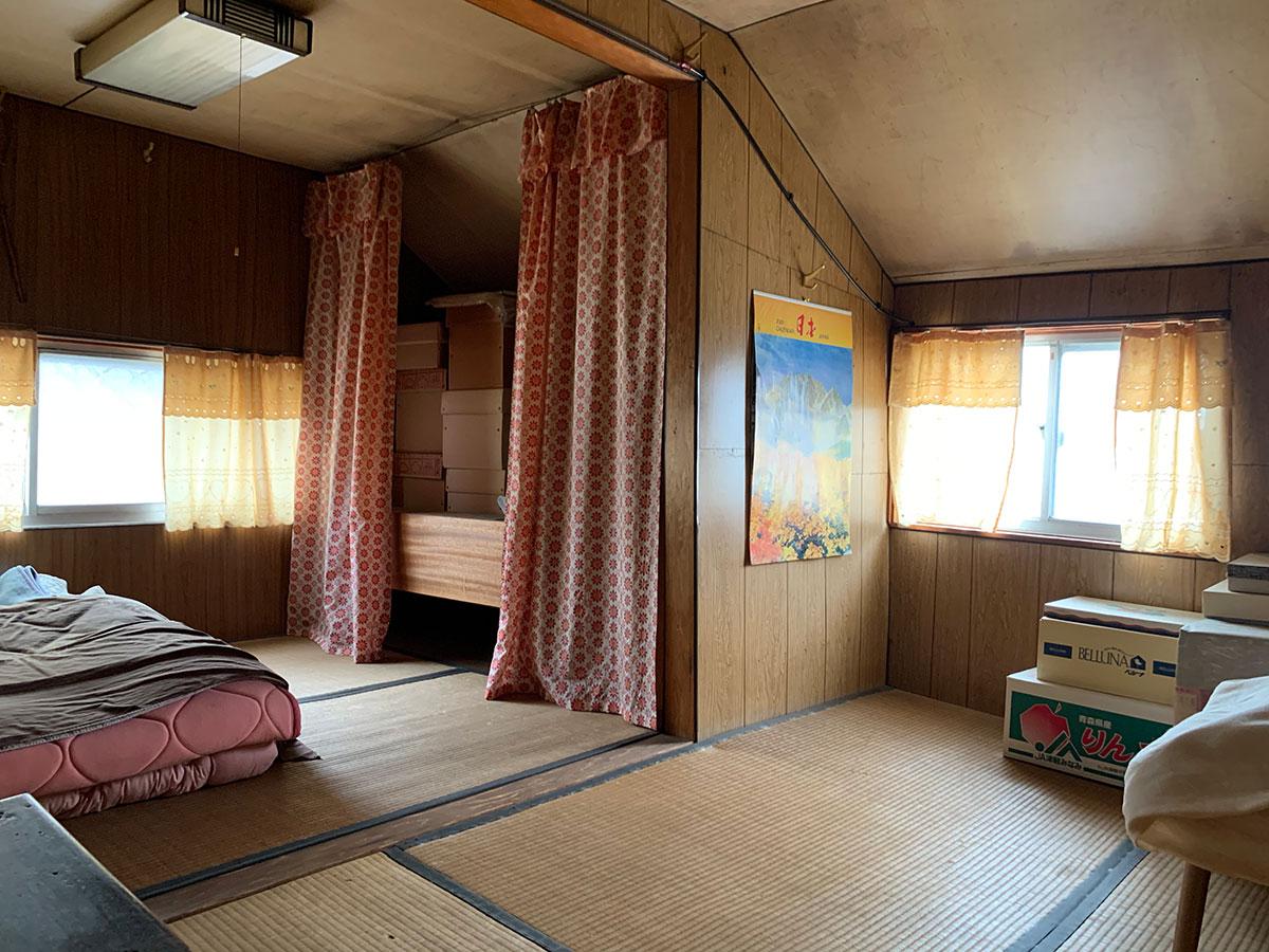 屋根裏を使った和室その2