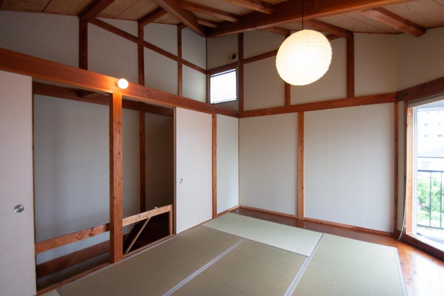 勾配のついた天井がかっこいい