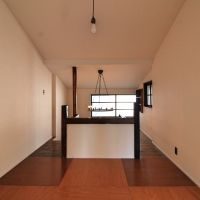 京都市左京区岡崎円勝寺町38-8の賃貸物件/2階の勾配天井は結構高さがあります