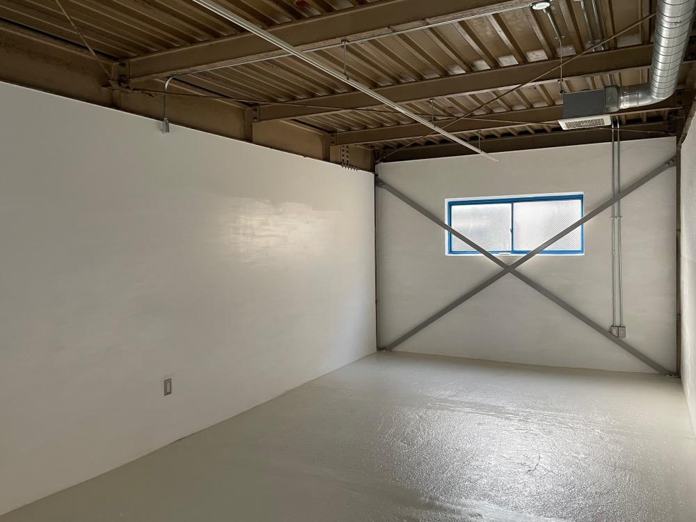 京都市中京区壬生相合町67-1の賃貸物件/基本的には鉄骨の天井現し（写真は他区画のもの）