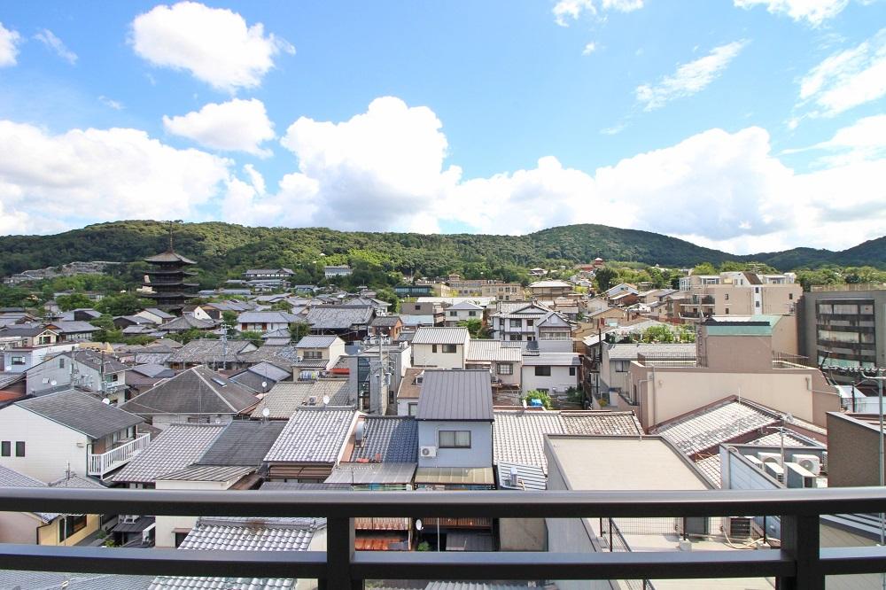 そうだ!バルコニーに出よう (京都府京都市東山区月輪町111の物件) - 京都R不動産