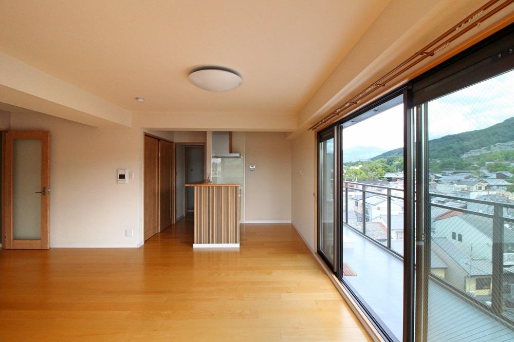 風が通りとにかく気持ち良い部屋(601号室)