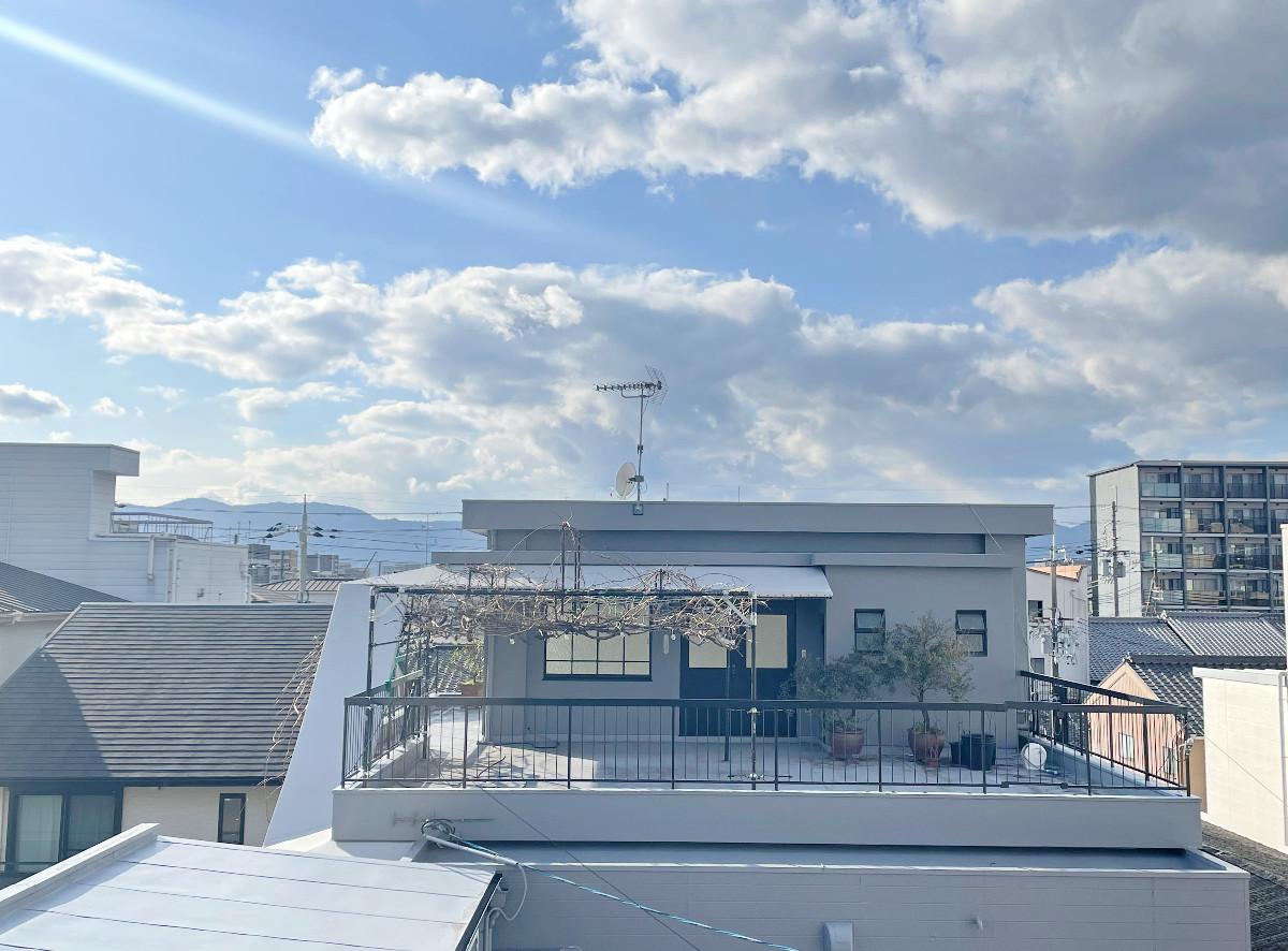 光溢れるペントハウスへようこそ (京都市下京区朱雀宝蔵町27-2 3階の物件) - 京都R不動産