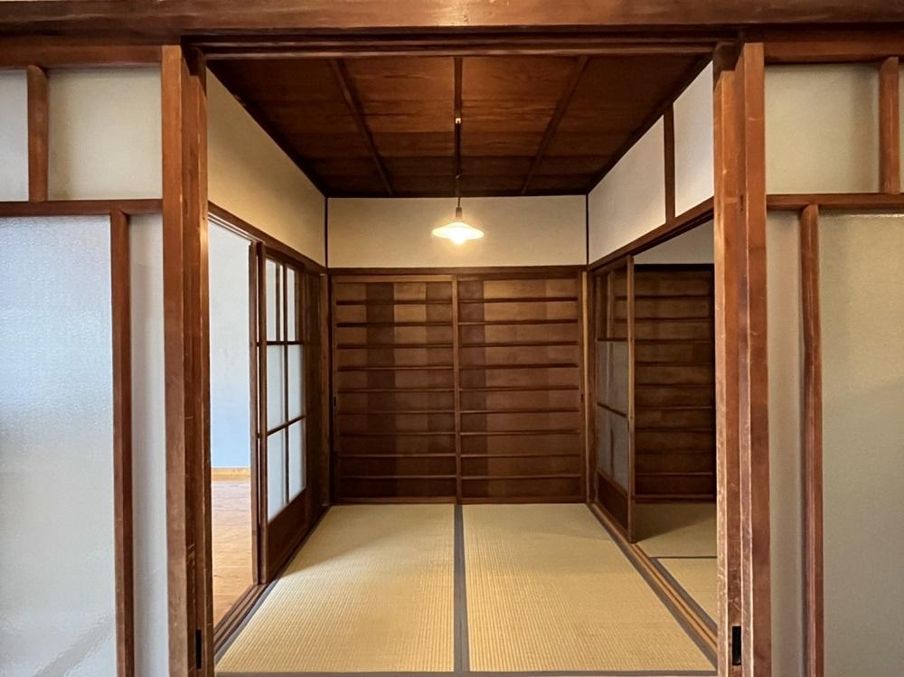 京都市北区紫野上野町80の賃貸物件/押入が計2間分あり1人暮らしなら十分な収納力（写真は前回募集時のもの）