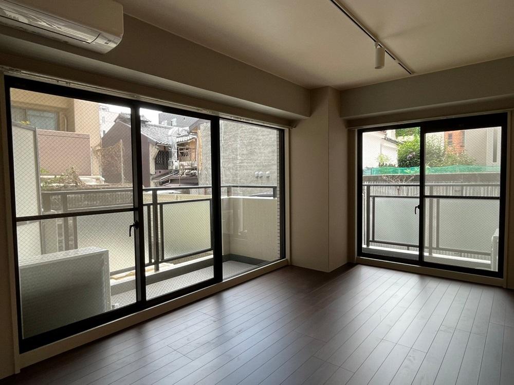 京都市中京区堺町通二条上る亀屋町171の賃貸物件/1階だけど中2階の高さ（通りには面してません）