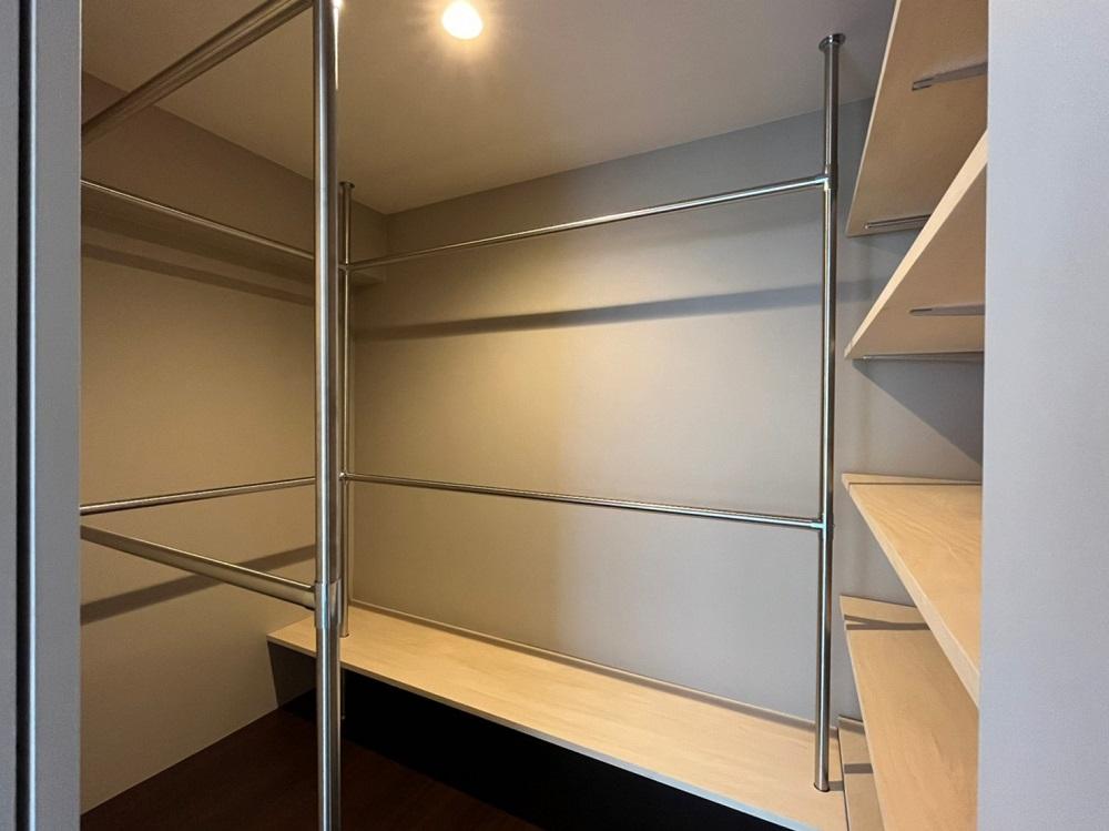 京都市中京区堺町通二条上る亀屋町171の賃貸物件/機能的な収納スペース