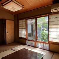 京都市東山区下河原通高台寺門前下河原町の売買物件/1階奥｜この時間は陽射しが心地よかったです