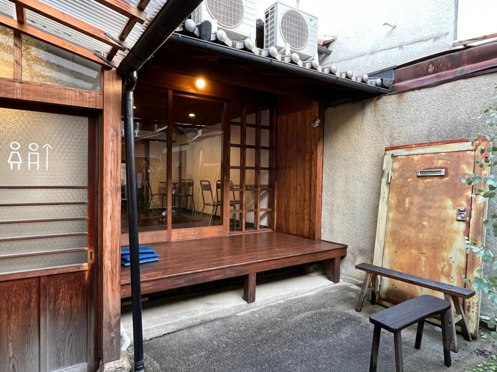 京都市下京区突抜2丁目357の賃貸物件/座布団を敷いて寛げるスペースも（カフェ用）