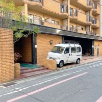 京都市下京区富小路通松原下る本上神明町463の賃貸物件/マンション外観。程よくシックです