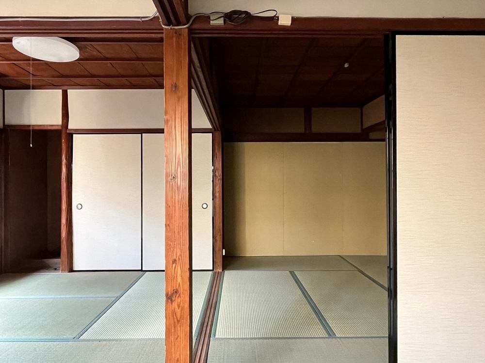 京都市北区紫野上柳町3の賃貸物件/正面右の壁は石膏ボードのままで引渡予定。借主にて塗装してもOK。