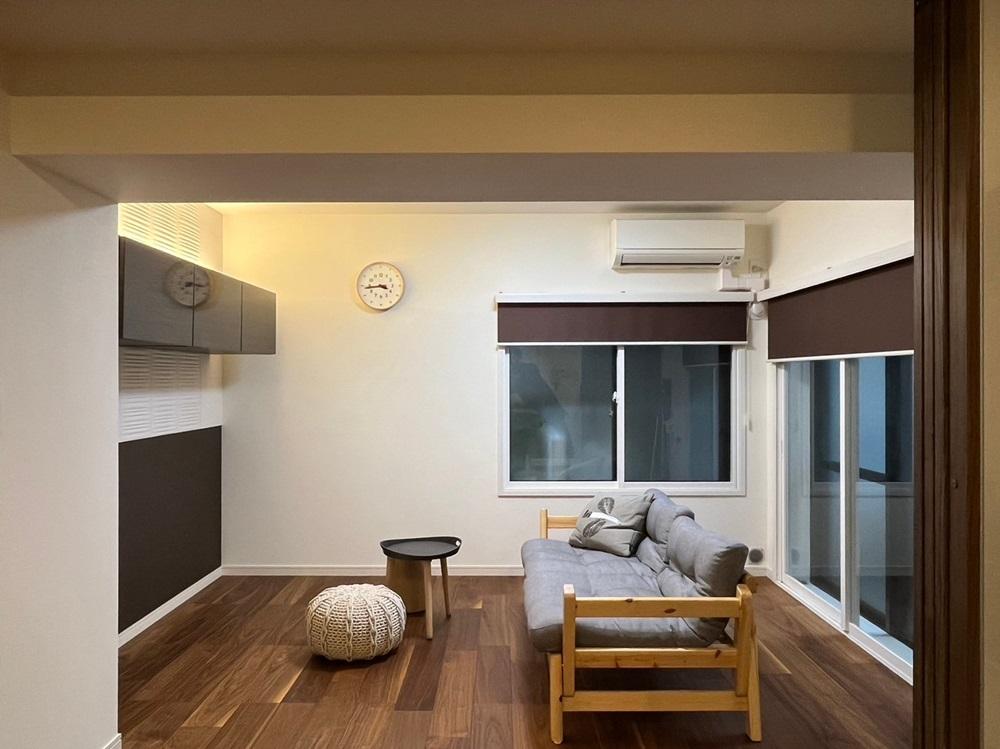 京都市中京区東洞院通二条下ル瓦之町373の賃貸物件/ソファーはベッドとしても利用可能（写真は前回募集時のもの）