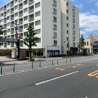 京都市上京区中町通丸太町下る駒之町561 の売買物件/河原町通に面して建ってますが、該当の区画は少し奥まってます。