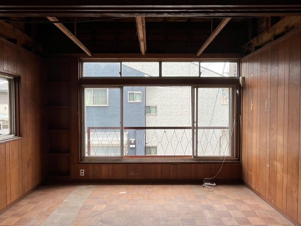 京都市左京区一乗寺木ノ本町の売買物件/2階は東側には大きな開口が設けられてます