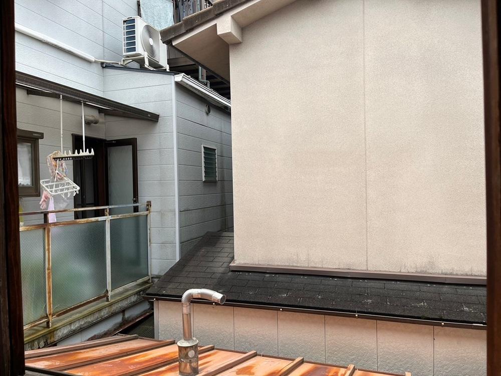 京都市左京区一乗寺木ノ本町の売買物件/西側は近隣住戸がギュッと