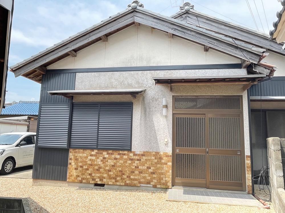 三重県鈴鹿市寺家3丁目の売買物件/本物件、実はこの奥の改装前平家までついてきます。