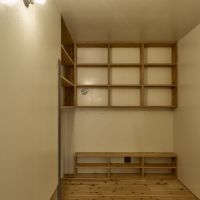 京都市中京区壬生朱雀町の売買物件/洋室｜仕事部屋など籠るのに良いサイズ感（photo by akari kuramoto）