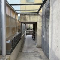 京都市下京区本塩竈町583-4の賃貸物件/共用廊下｜入口から高まる世界観。