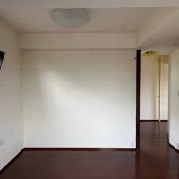 滋賀県大津市千石台1-5の売買物件/3F|各部屋を区切る建具は無く、死角になっている右側に在来のバスルーム（7.4帖大）