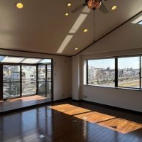 京都市下京区木屋町通四条下る斎藤町の賃貸物件/4階｜天井高もあり開放感たっぷりの4階（浴室がないので事務所としての募集）
