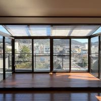 京都市下京区木屋町通四条下る斎藤町の賃貸物件/4階｜時間さえあればここで過ごしたいサンルーム。でも夏場はちょっと心配。