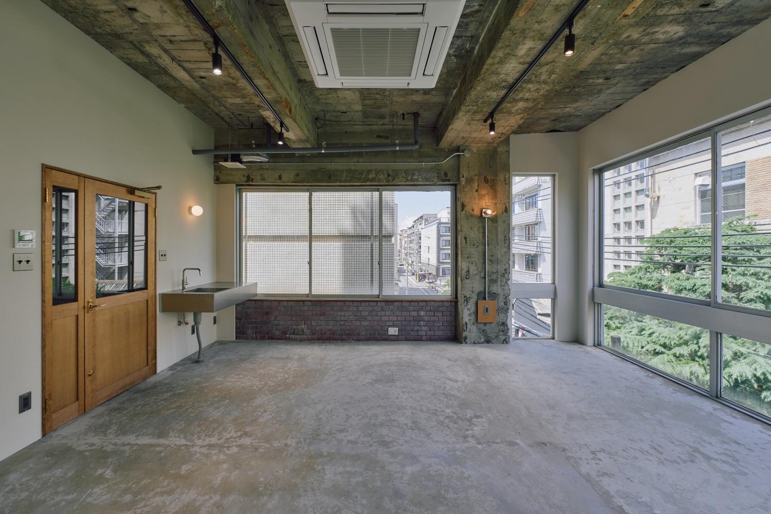 京都市中京区鉾田町299-3の賃貸物件/区画内にはミニキッチン併設
