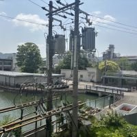 京都市左京区聖護院蓮華蔵町の賃貸物件/ベランダからは疎水が見え、夷川発電所や水道局疎水事務所が目の前に