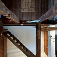 京都市上京区今出川通寺町東入米屋町290の賃貸物件/リビング上部は吹抜け。