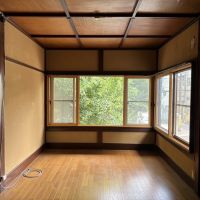 京都市北区紫竹東高縄町29 の賃貸物件/2F｜堀川通の木々が、通りからの視線を適度に遮ってくれます。
