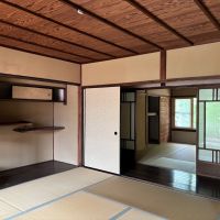 京都市北区紫竹東高縄町29 の賃貸物件/2F｜西側和室からの眺め。空間のつながりもなんとなく感じられます。