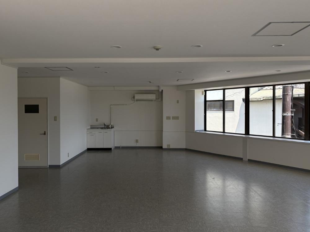 京都市北区大宮南田尻町67-1の賃貸物件/南側から｜すっきり広々でシンプルな状態