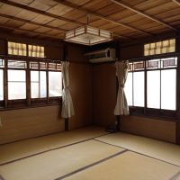 京都市北区紫野南舟岡町74の賃貸物件/2階西側｜2面採光（南、西）で日中はとても明るそうです