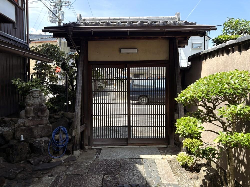 京都市北区紫野南舟岡町74の賃貸物件