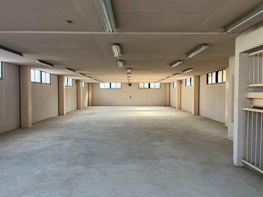 京都市上京区元誓願寺通大宮西入元妙蓮寺町557の賃貸物件/2階も同様、ガラリと広がる大空間